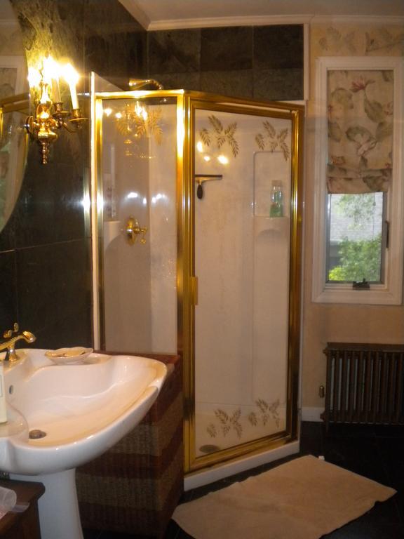 بورتلاند، أوريغون Fleetwood House Bed And Breakfast المظهر الخارجي الصورة